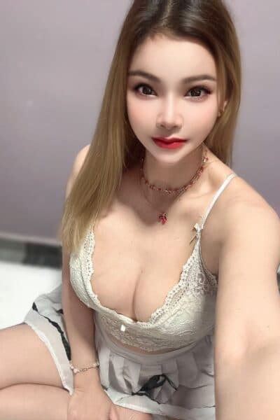 Girl Elegant photo of PP, your private massage escort in Nusa Bestari 3.