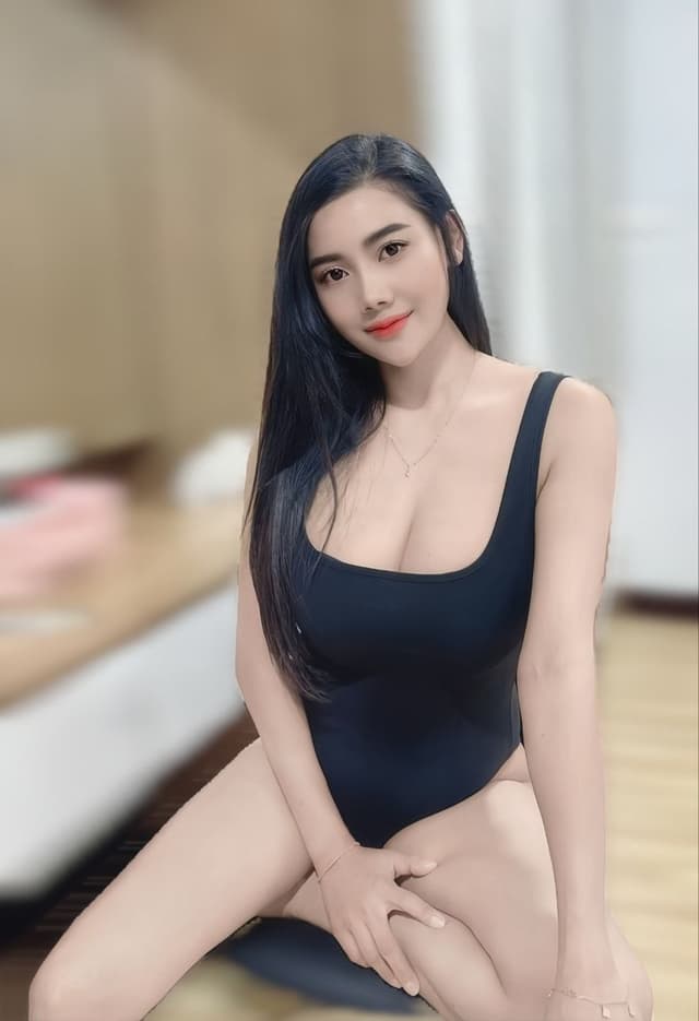 Friendly and professional massage escort – RITA in JB Town 2. - small image