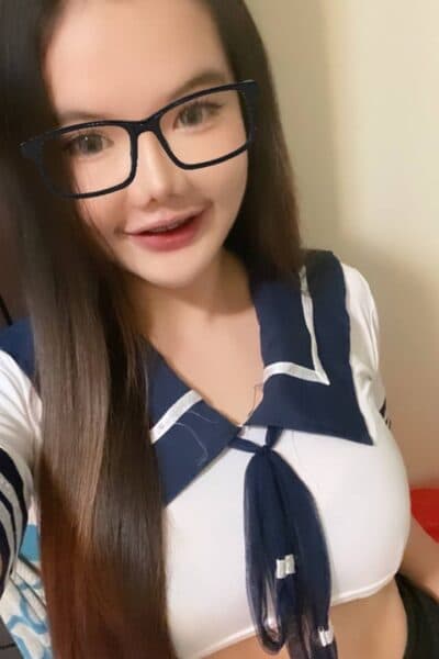 Girl Discreet and professional massage companion – JENNI in Bukit Indah 3.