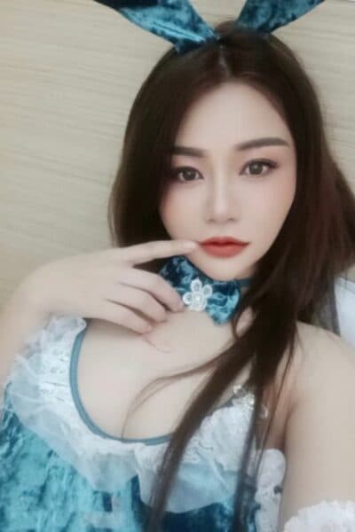 Girl Discreet and professional massage companion – CICI in JB Town 4.