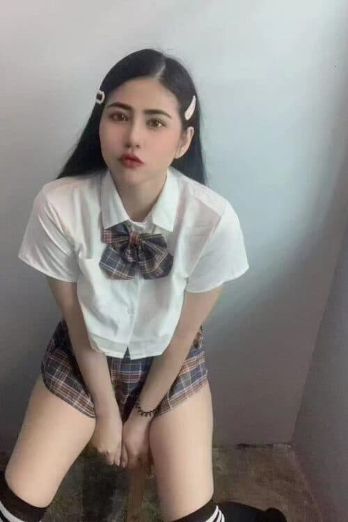 Discreet and professional massage companion – ALICE in Bukit Indah 1. - small image