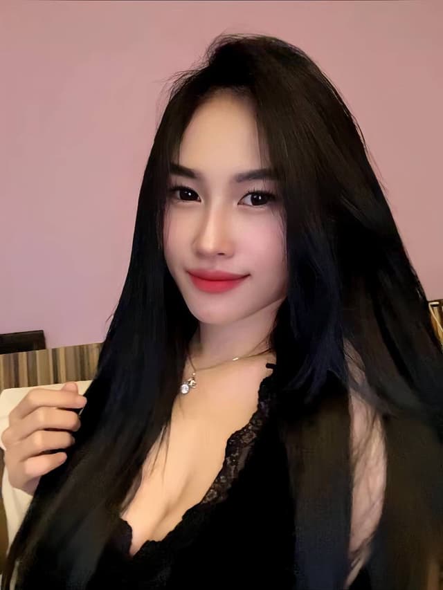DEA, trusted choice for discreet massage services in JB Town 4. - small image