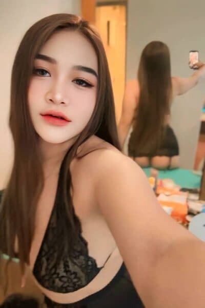 Girl Elegant photo of HANA, your private massage escort in Bukit Indah 3.