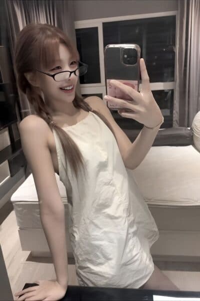 Girl Elegant photo of BEE 79, your private massage escort in JB Town 6.