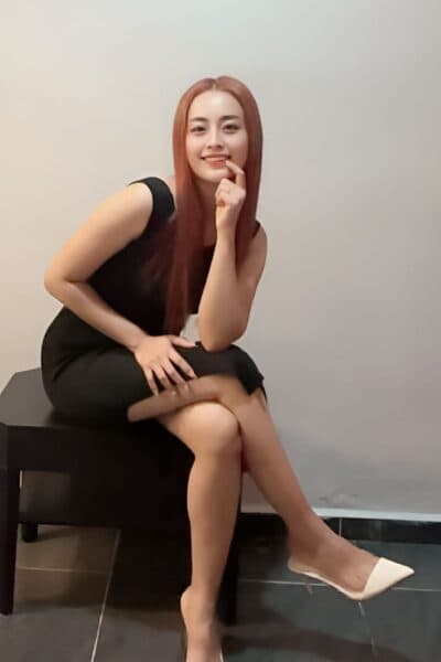 Girl Profile photo of CHENA 59, sensual and discreet massage escort from JB Town 7.