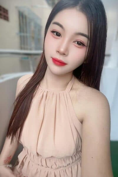 Girl BREE, luxury massage escort available in JB Town 2.