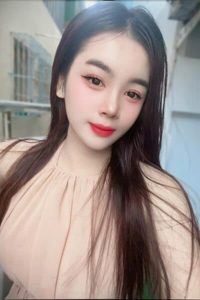 Girl Elegant photo of BREE, your private massage escort in JB Town 2.