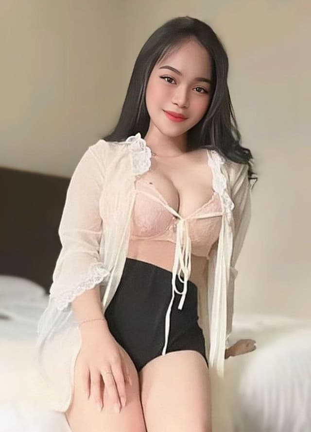 Introducing RANIS, sensual and reliable massage escort in Nusa Bestari 1. - small image