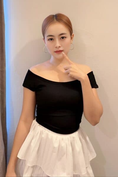 Girl Portrait of CHENA 59, discreet and elegant escort service in JB Town 7.