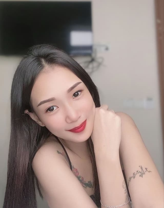 Charming image of MISCA, your massage escort in JB Town 2. - small image