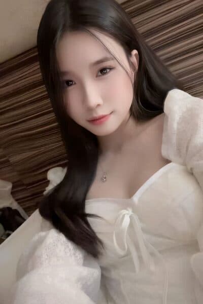 Girl Elegant photo of NINI 289, your private massage escort in JB Town 7.