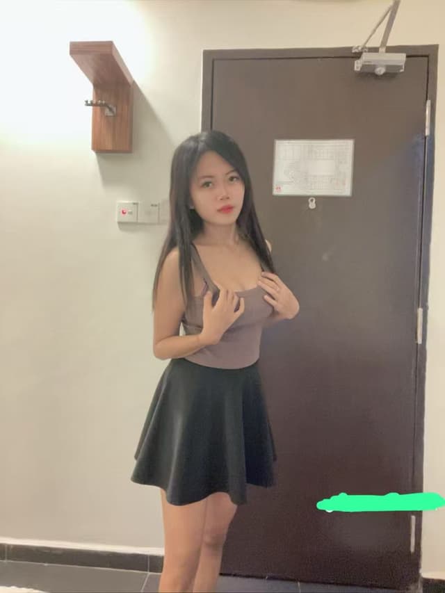 Portrait of DIRA 399, discreet and elegant escort service in Tebrau 2. - small image