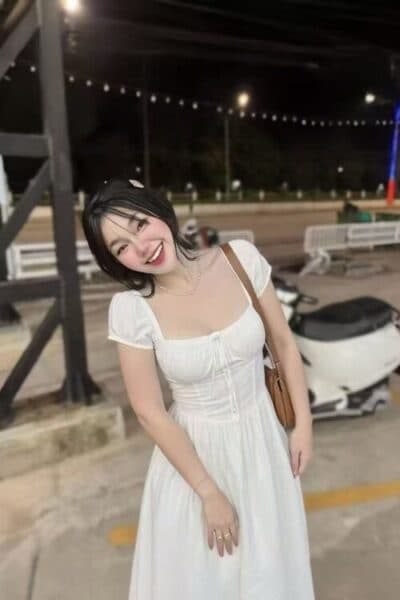 Girl Discreet and professional massage companion – DIANA in Bukit Indah 1.