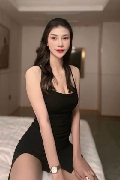 Girl LIME, luxury massage escort available in JB Town 2.