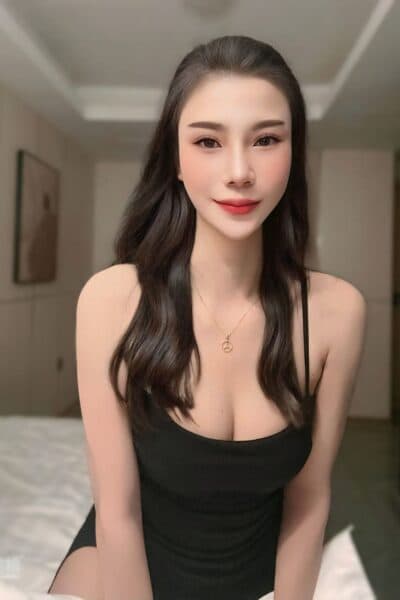 Girl Elegant photo of LIME, your private massage escort in JB Town 2.