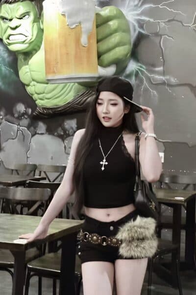 Girl Discreet and professional massage companion – MIDORI 779 in JB Town 7.