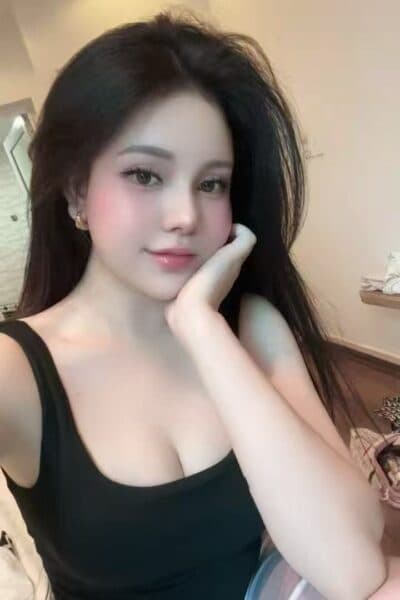 Girl KITTY 289, luxury massage escort available in Bukit Indah 2.