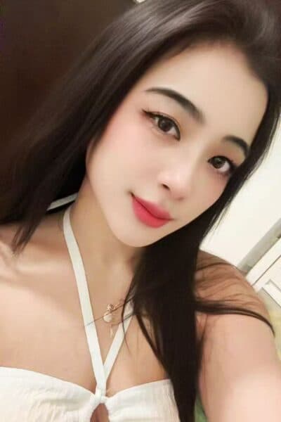 Girl Elegant photo of CHIYA 378, your private massage escort in Bukit Indah 2.