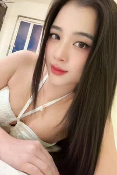 Girl CHIYA 378, luxury massage escort available in Bukit Indah 2.