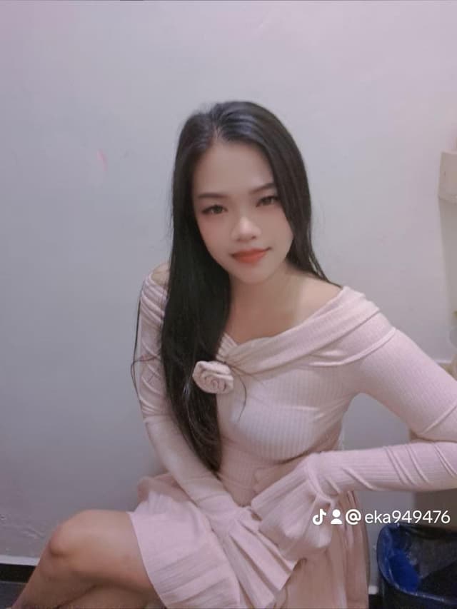 MUTYA 318 – trusted companion for private massage experiences in Mount Austin 1. - small image