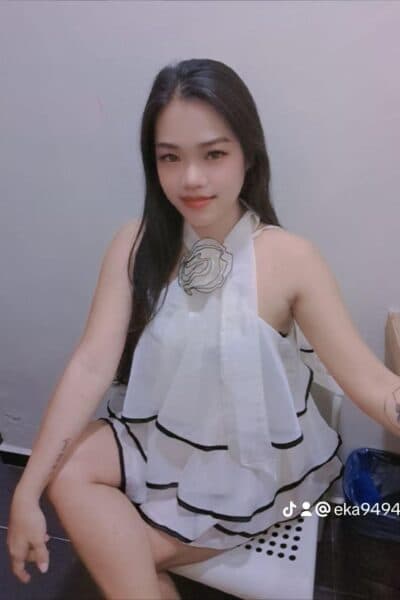 Girl MUTYA 318, luxury massage escort available in Mount Austin 1.