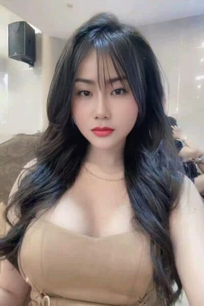 Girl Elegant photo of HANI 708, your private massage escort in Tebrau 2.