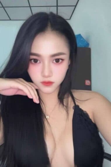 Profile photo of MEIW, sensual and discreet massage escort from JB Town 5. - small image