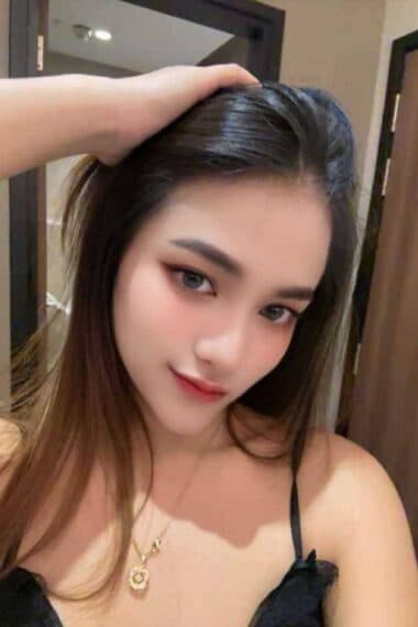 Girl MEIW, luxury massage escort available in JB Town 5.