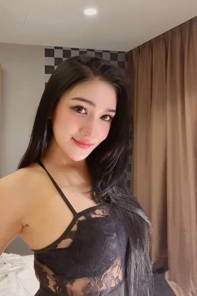 Girl Discreet and professional massage companion – NAY in Nusa Bestari 3.