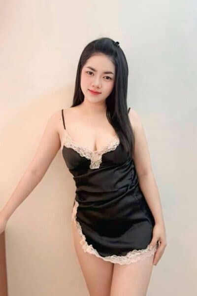 Girl Profile photo of CELINE, sensual and discreet massage escort from Tebrau 1.