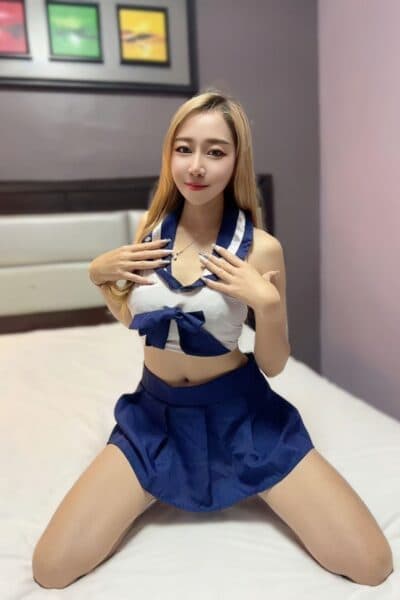 Girl NI, luxury massage escort available in Nusa Bestari 3.