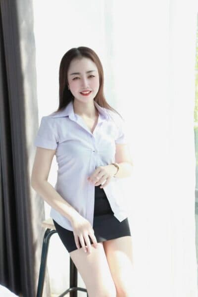 Girl BOWIE, luxury massage escort available in Tebrau 1.