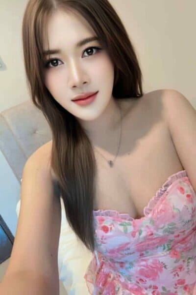 Girl Discreet and professional massage companion – BAM 227 in JB Town 7.
