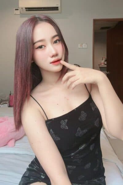 Girl Discreet and professional massage companion – JESIKA 33 in JB Town 6.