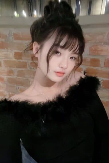 YIYI – available for exclusive massage companionship across JB Town 5. - small image