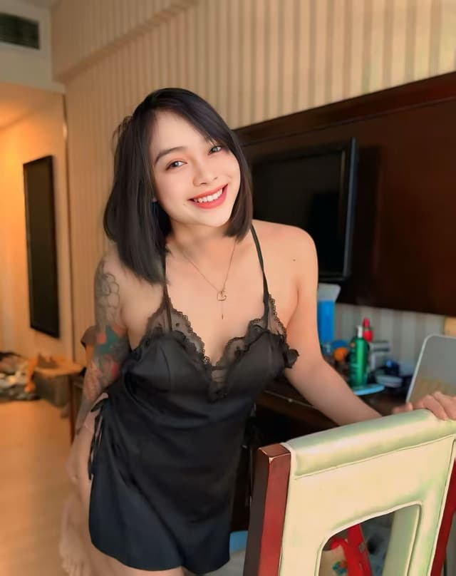 Relaxing and elegant photo of ANNI 720, private escort in JB Town 1. - small image