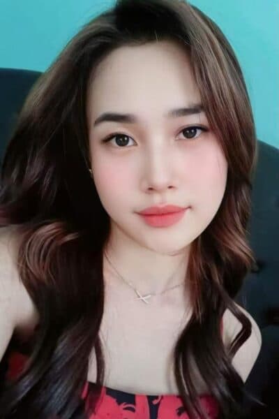 Girl Elegant photo of CAREN 68, your private massage escort in Bukit Indah 2.