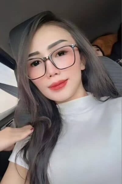 Girl Elegant photo of BIANCA 777, your private massage escort in Mount Austin 1.