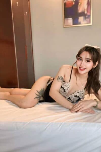 Girl Discreet and professional massage companion – MIU MIU 721 in JB Town 1.