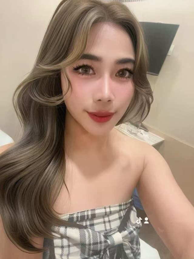 Photo of SILVIA 911, elegant and discreet massage escort from Mount Austin 1. - small image