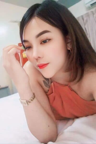 Girl SODA 76, luxury massage escort available in JB Town 1.