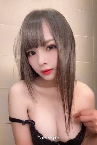 Girl Discreet and professional massage companion – SOM 387 in JB Town 1.