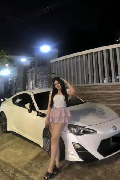 Girl Discreet and professional massage companion – MARGIN 628 in Tebrau 2.