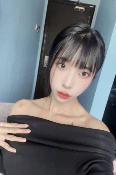 Girl Profile photo of JUDY, sensual and discreet massage escort from JB Town 4.