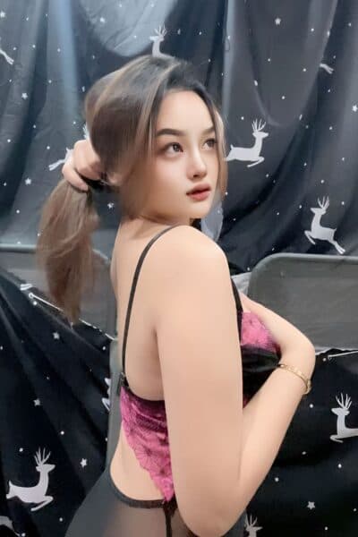 Girl VIA 57, luxury massage escort available in JB Town 6.