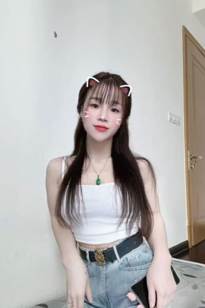 Girl Elegant photo of HONEY 766, your private massage escort in Permas 1.