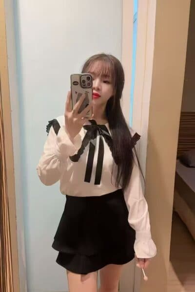 Girl HONEY 766, luxury massage escort available in Permas 1.