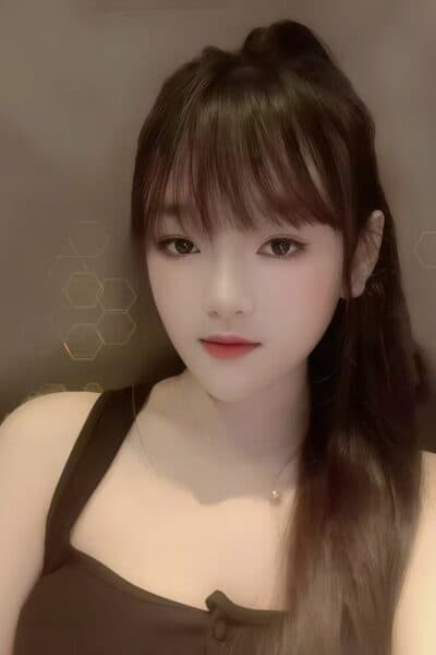 Girl Elegant photo of JAMIN 828, your private massage escort in Tebrau 2.