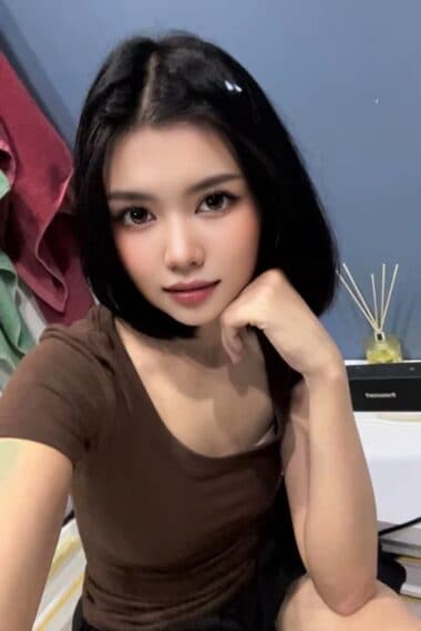 Girl Discreet and professional massage companion – BEE BEE in JB Town 5.