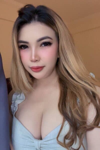 Girl Elegant photo of ANNA, your private massage escort in JB Town 4.
